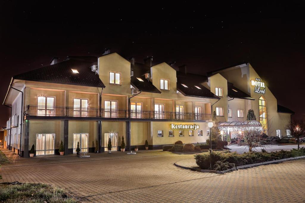 Hotel Lord Debica Eksteriør bilde